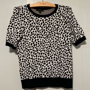 Ann Taylor short sleeve leopard print sweater